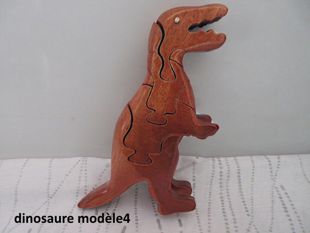 Puzzle en bois - dinosaure modle 4